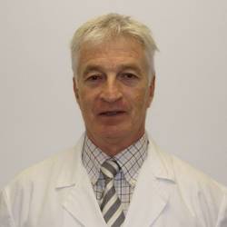 Dr. Carlos González Rodríguez Dr. Carlos González Rodríguez