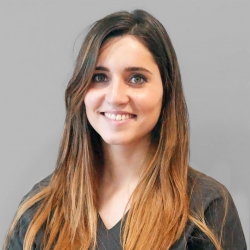 Sra. Salomé Pelegrí Quintana Sra. Salomé Pelegrí Quintana