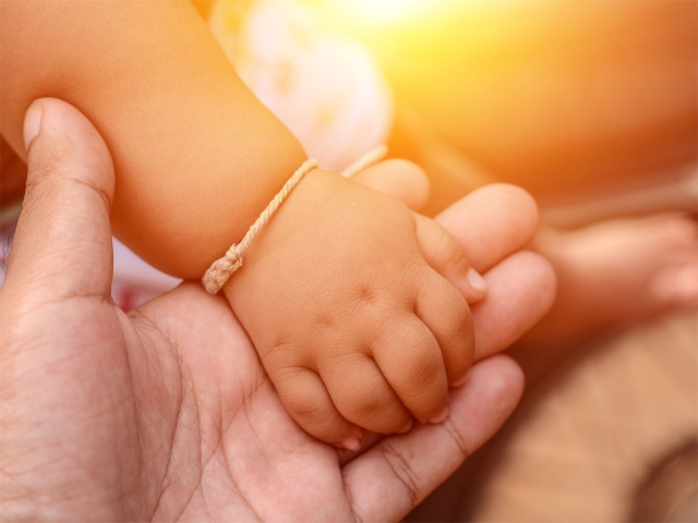 Mano niña