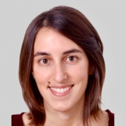 Dra. Natàlia Martí Poch Dra. Natàlia Martí Poch